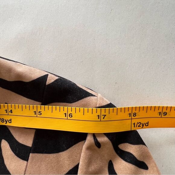 Chicos Jacket Womens 2 (US L/12) Tan Black Cardigan Animal Print Front Zip - Picture 7 of 10